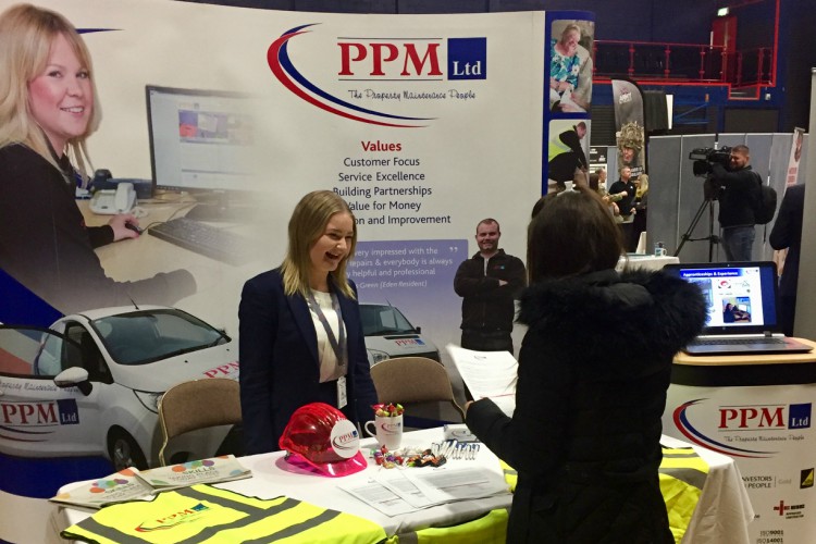 CharlotteonPPMStand1mainarticle2018